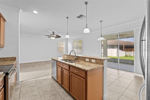 House in Land O' Lakes, Florida 5 bedrooms, 291.81 sq.m. № 1902693 - photo 26