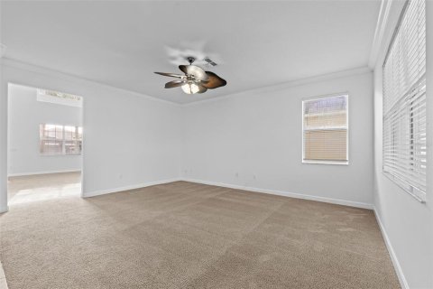 House in Land O' Lakes, Florida 5 bedrooms, 291.81 sq.m. № 1902693 - photo 13