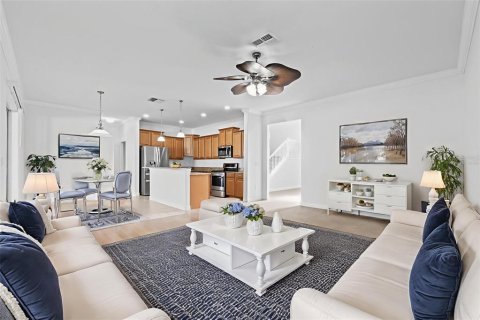 House in Land O' Lakes, Florida 5 bedrooms, 291.81 sq.m. № 1902693 - photo 20
