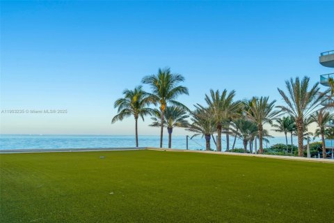 Купить кондоминиум в Майами-Бич, Флорида 1 спальня, 61.5м2, № 1955639 - фото 17