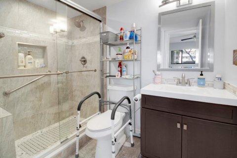 Copropriété à vendre à Fort Lauderdale, Floride: 2 chambres, 76.83 m2 № 2084555 - photo 7