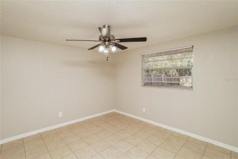 House in Port Richey, Florida 2 bedrooms, 78.04 sq.m. № 1831352 - photo 14