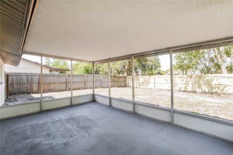 House in Port Richey, Florida 2 bedrooms, 78.04 sq.m. № 1831352 - photo 10