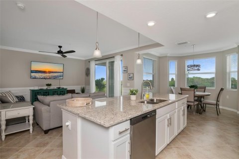 Copropriété à vendre à Punta Gorda, Floride: 2 chambres, 107.21 m2 № 2259101 - photo 10