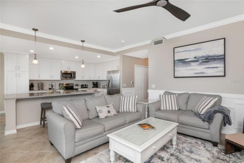 Copropriété à vendre à Punta Gorda, Floride: 2 chambres, 107.21 m2 № 2259101 - photo 12