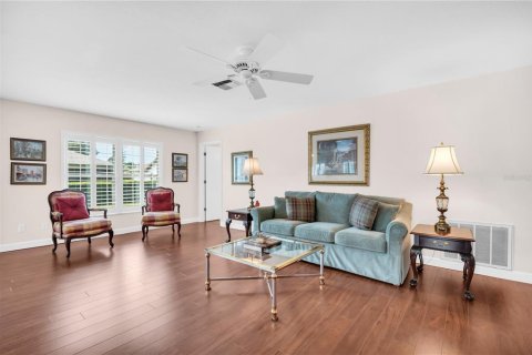 Villa ou maison à vendre à Palm Harbor, Floride: 2 chambres, 135.64 m2 № 2395652 - photo 9