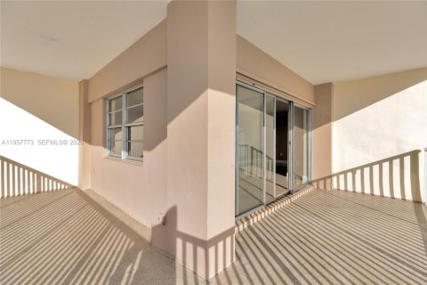 Copropriété à vendre à Sunny Isles Beach, Floride: 3 chambres, 145.86 m2 № 2011564 - photo 7