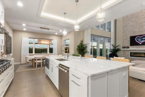 Villa ou maison à vendre à Bradenton, Floride: 4 chambres, 641.12 m2 № 2141792 - photo 5