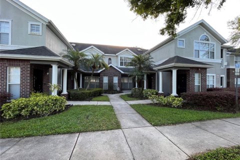 Condominio en alquiler en Orlando, Florida, 2 dormitorios, 102.66 m2 № 1851246 - foto 1