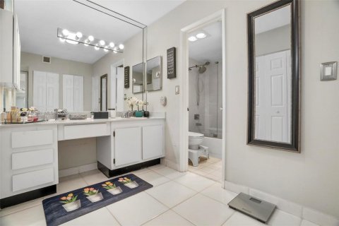 Condominio en venta en Aventura, Florida, 2 dormitorios, 105.91 m2 № 1714154 - foto 14