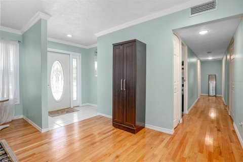 House in South Daytona, Florida 3 bedrooms, 214.05 sq.m. № 1716848 - photo 4