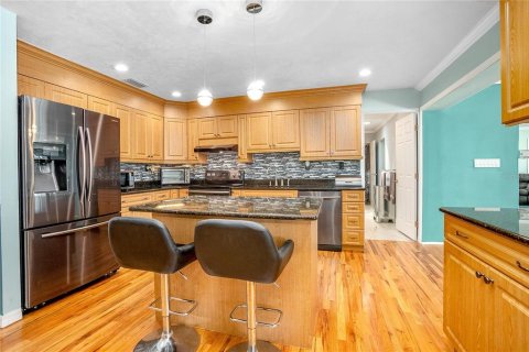 House in South Daytona, Florida 3 bedrooms, 214.05 sq.m. № 1716848 - photo 11