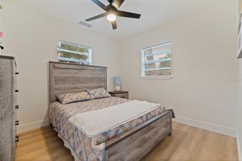 Купить виллу или дом в Сент-Питерсберг, Флорида 3 комнаты, 77.11м2, № 1905875 - фото 15