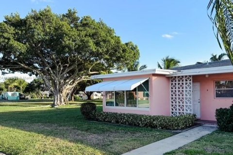 Condominio en venta en Boynton Beach, Florida, 2 dormitorios № 1975788 - foto 1