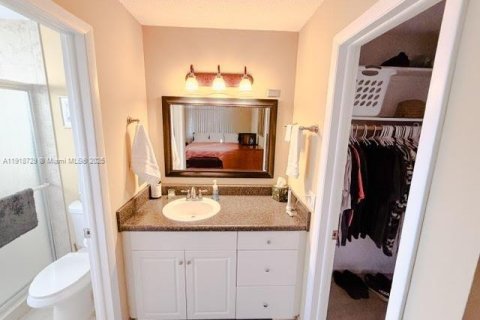 Condominio en venta en Boynton Beach, Florida, 2 dormitorios № 1975788 - foto 11