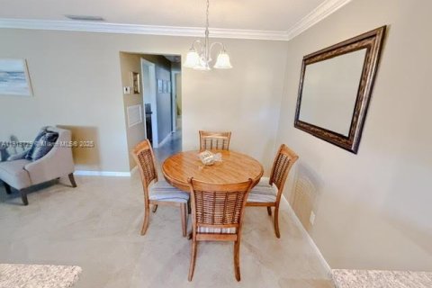 Condominio en venta en Boynton Beach, Florida, 2 dormitorios № 1975788 - foto 3