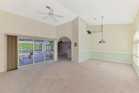 House in Venice, Florida 3 bedrooms, 190.36 sq.m. № 1870902 - photo 11