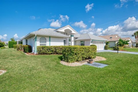 House in Venice, Florida 3 bedrooms, 190.36 sq.m. № 1870902 - photo 3