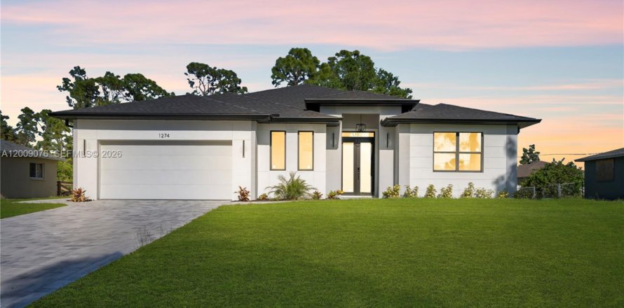 Villa ou maison à North Port, Floride 4 chambres, 223.06 m2 № 2072379