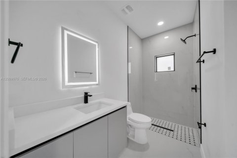 Villa ou maison à vendre à North Port, Floride: 4 chambres, 223.06 m2 № 2072379 - photo 24