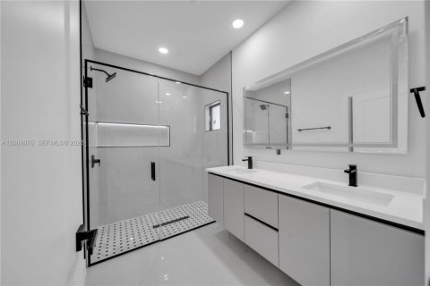 Villa ou maison à vendre à North Port, Floride: 4 chambres, 223.06 m2 № 2072379 - photo 26