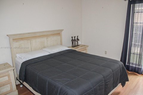 Купить кондоминиум в Майами, Флорида 2 спальни, 88.72м2, № 2040577 - фото 8