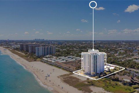 Condo in Lauderdale-by-the-Sea, Florida, 2 bedrooms  № 1738499 - photo 7