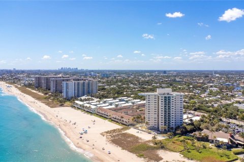 Condo in Lauderdale-by-the-Sea, Florida, 2 bedrooms  № 1738499 - photo 9