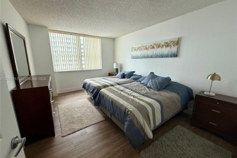 Copropriété à vendre à Miami, Floride: 3 chambres, 136.57 m2 № 2066371 - photo 15