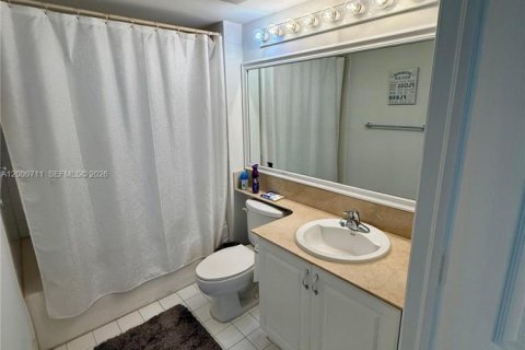 Copropriété à vendre à Miami, Floride: 3 chambres, 136.57 m2 № 2066371 - photo 11