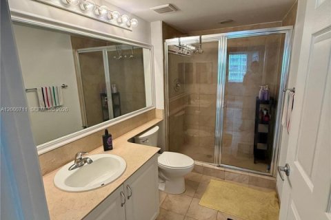Copropriété à vendre à Miami, Floride: 3 chambres, 136.57 m2 № 2066371 - photo 16