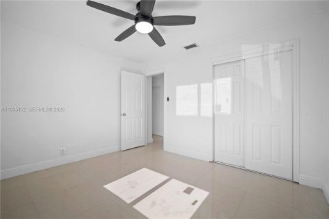 Купить виллу или дом в Мирамар, Флорида 4 спальни, 139.63м2, № 1995272 - фото 27