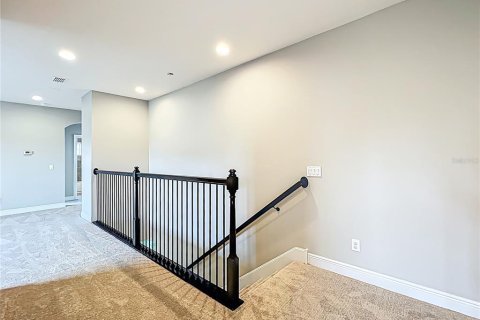 Casa en alquiler en Orlando, Florida, 5 dormitorios, 367.24 m2 № 2235601 - foto 29