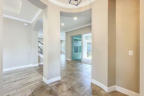 Casa en alquiler en Orlando, Florida, 5 dormitorios, 367.24 m2 № 2235601 - foto 7