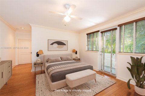 Townhouse in Coral Gables, Florida 3 bedrooms, 186.73 sq.m. № 2019799 - photo 15