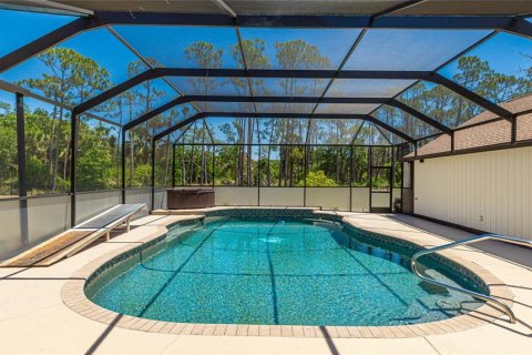 House in Venice, Florida 6 bedrooms, 445.19 sq.m. № 1651247 - photo 25