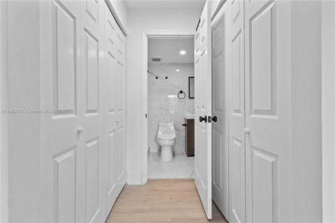 Copropriété à louer à Hialeah, Floride: 3 chambres, 91.04 m2 № 1929573 - photo 20