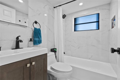 Copropriété à louer à Hialeah, Floride: 3 chambres, 91.04 m2 № 1929573 - photo 4