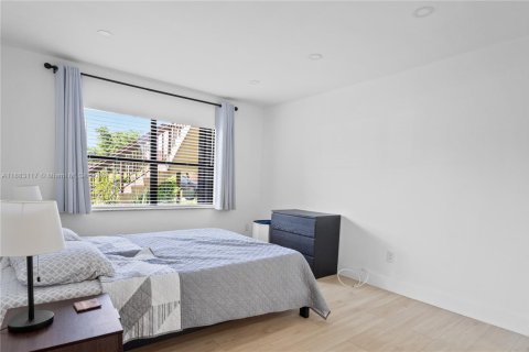 Copropriété à louer à Hialeah, Floride: 3 chambres, 91.04 m2 № 1929573 - photo 2