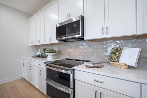 Touwnhouse à vendre à Venice, Floride: 3 chambres, 225.29 m2 № 2143065 - photo 7