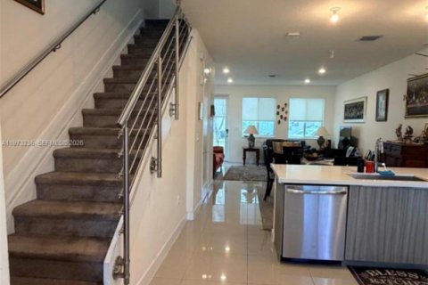 Copropriété à vendre à Doral, Floride: 3 chambres, 122.17 m2 № 2091197 - photo 10
