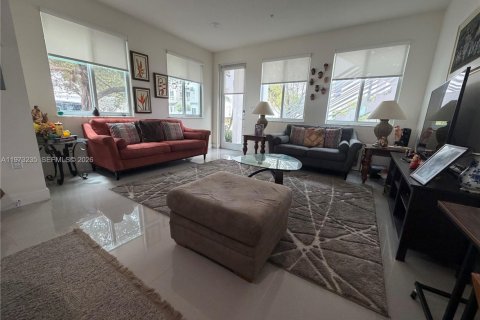 Copropriété à vendre à Doral, Floride: 3 chambres, 122.17 m2 № 2091197 - photo 5