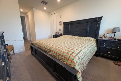 Copropriété à vendre à Doral, Floride: 3 chambres, 122.17 m2 № 2091197 - photo 15