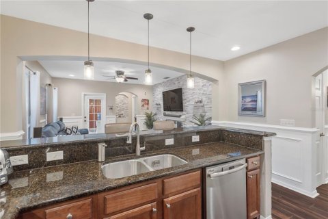 Villa ou maison à vendre à Fish Hawk, Floride: 5 chambres, 293.94 m2 № 2092311 - photo 12