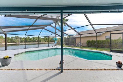 House in Tampa, Florida 4 bedrooms, 178 sq.m. № 1761167 - photo 30