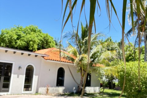 Casa en venta en Boynton Beach, Florida, 3 dormitorios, 217.39 m2 № 1228834 - foto 1