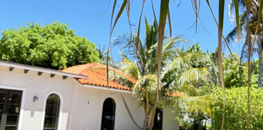 Casa en Boynton Beach, Florida 3 dormitorios, 217.39 m2 № 1228834