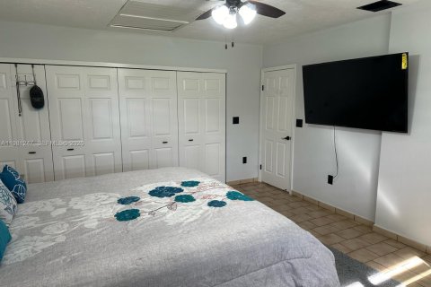 Купить виллу или дом в Хомстед, Флорида 4 спальни, 259.85м2, № 2043619 - фото 25