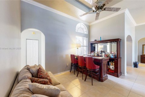 Casa en venta en Homestead, Florida, 5 dormitorios, 228.54 m2 № 1954949 - foto 9