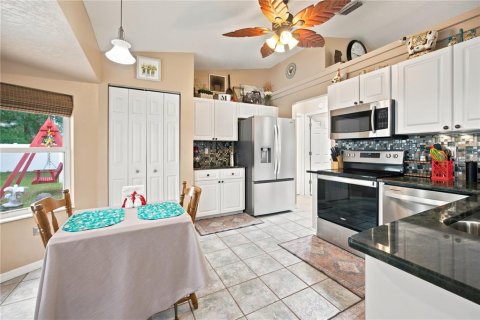 Villa ou maison à vendre à Ocala, Floride: 3 chambres, 175.77 m2 № 2313321 - photo 25